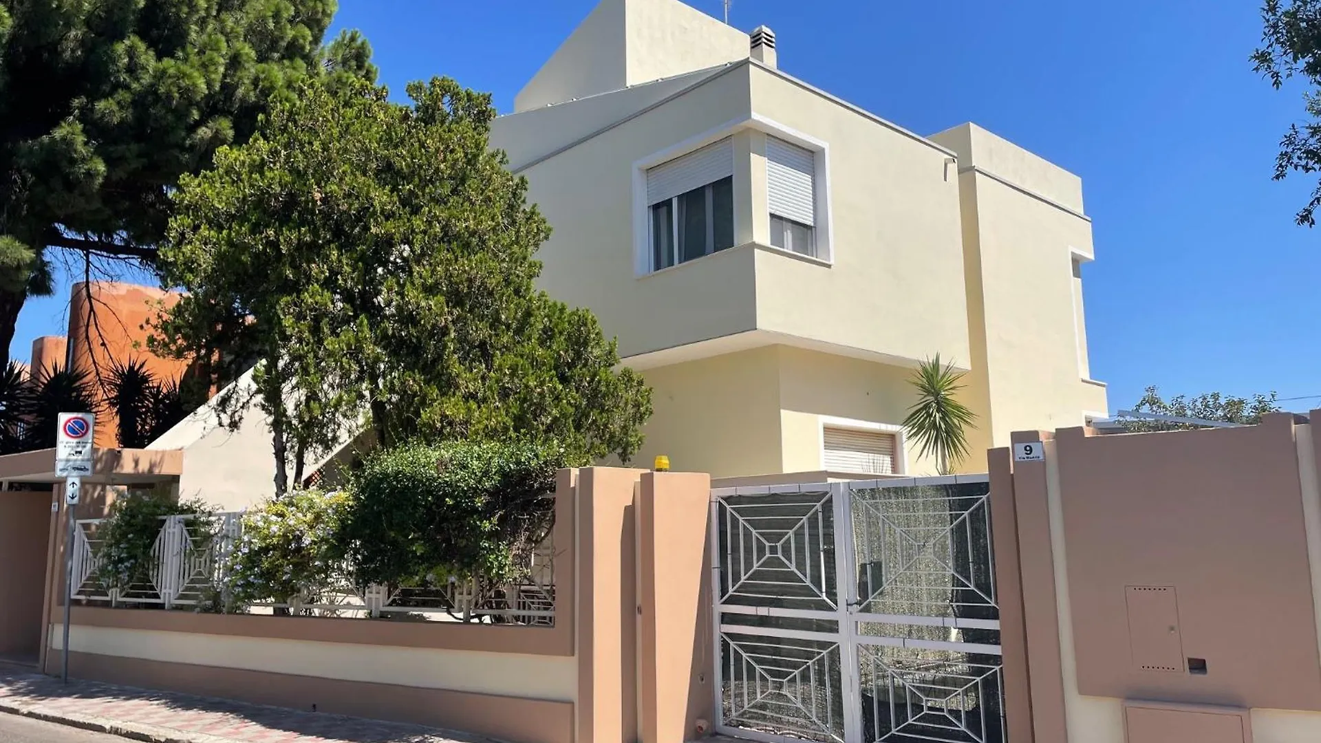 Bed & Breakfast Villa Nepi apartments Cagliari
